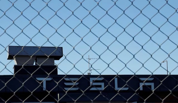 ยอดขายรถยนต์ของ Tesla ในยุโรปร่วง 37.2% ช่วง 4 เดือนแรกปีนี้