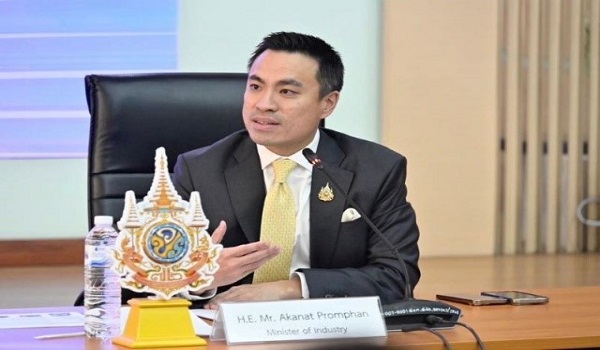 บอร์ด สมอ.เห็นชอบให้แผงโซลาร์ - ที่ชาร์จรถ  EV เป็น มอก.บังคับ