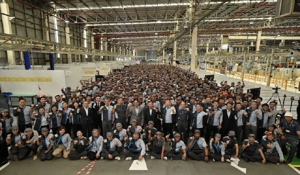 นิสสัน รวบการผลิตในไทยเหลือโรงงานเดียว เล็งผลิตรถยนต์ไฟฟ้ารุ่นใหม่